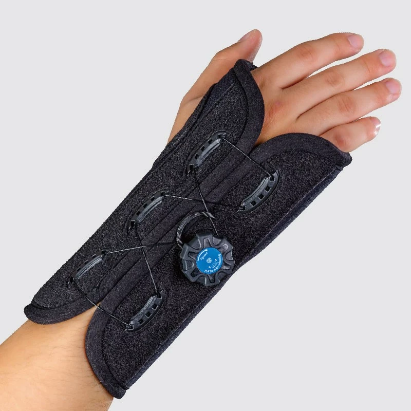 Pre-Formed Wrist/Palm Support w/ Reel System